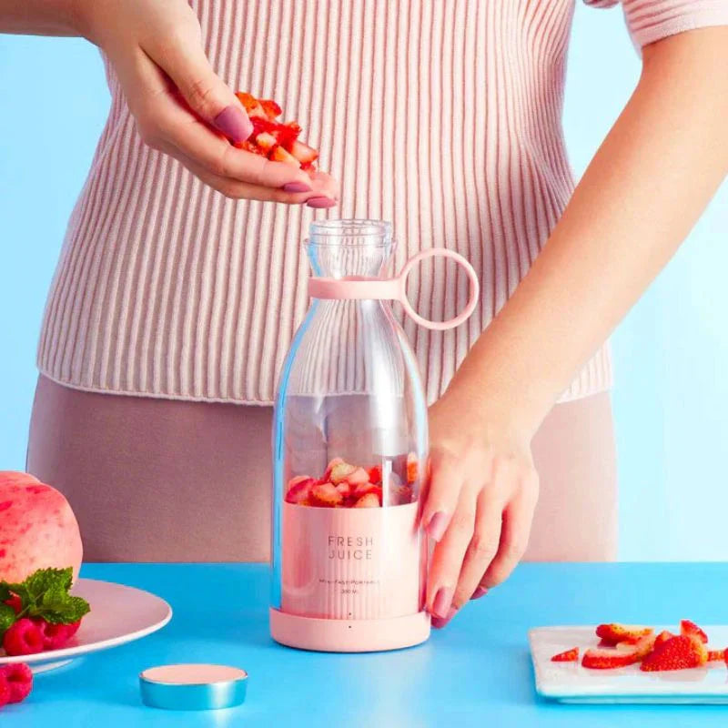 Mini Wireless Electric Blender Juicer Cup | USB Rechargeable Smoothie Maker